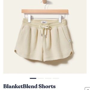 NWT Feat BlanketBlend Shorts